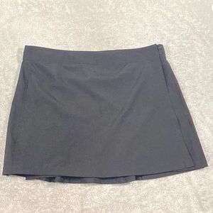 Classic Black Women's Skort